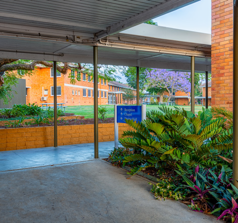 emmanuel college uq tour